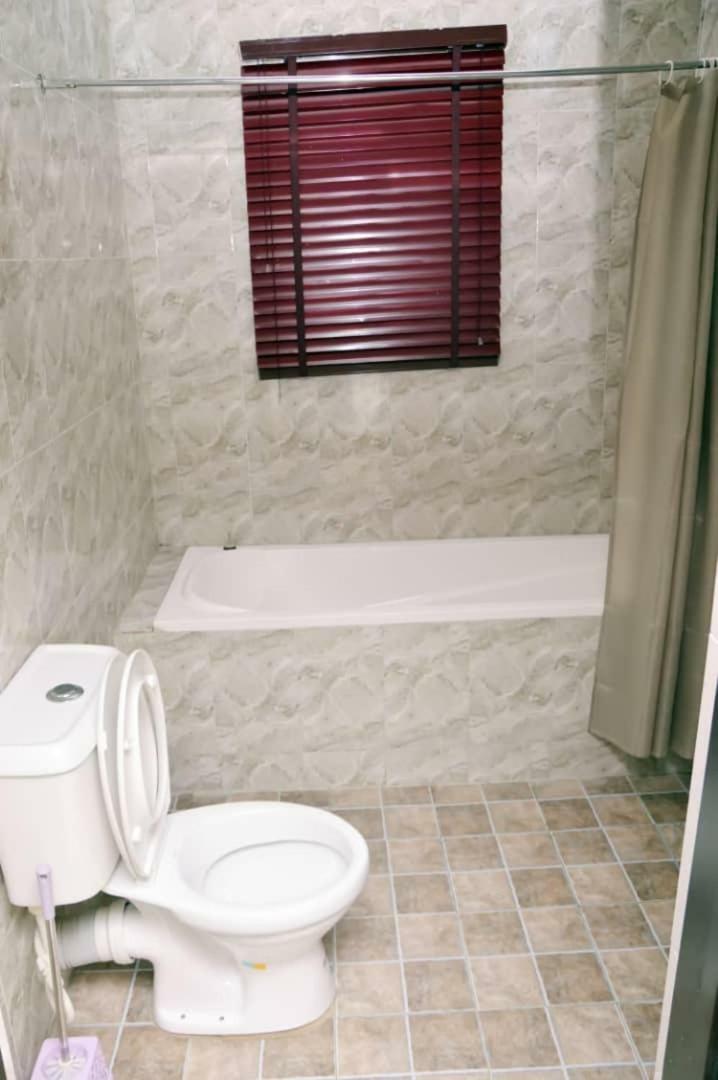 City Nest Hotel Ogombo Exterior foto